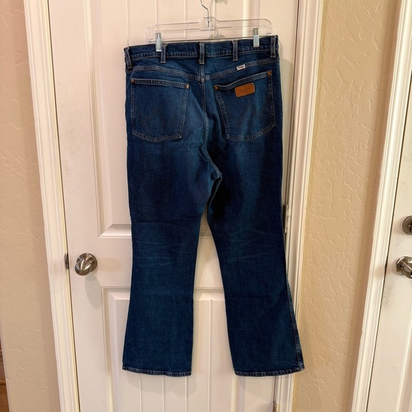 Wrangler Dark Blue Flare Women's Jeans 12/14 - Picture 2 of 10